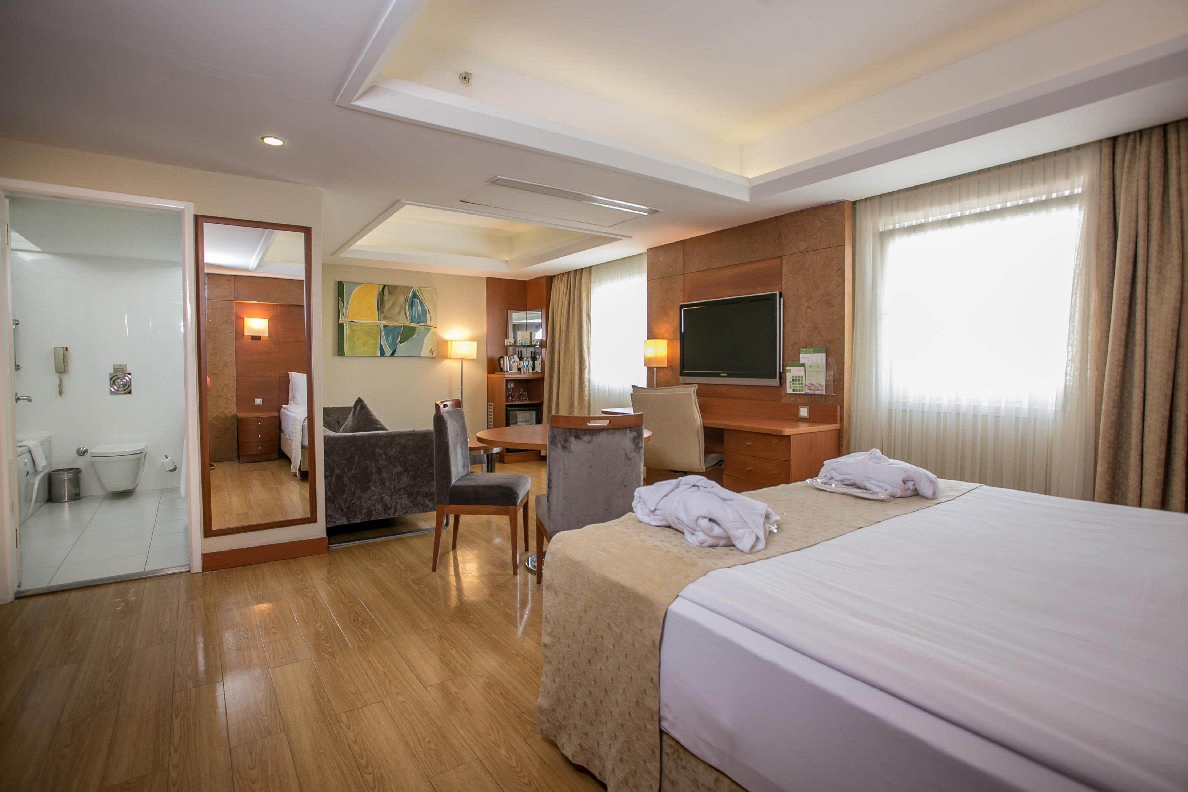 Holiday Inn Istanbul City By Ihg Kültér fotó Suite