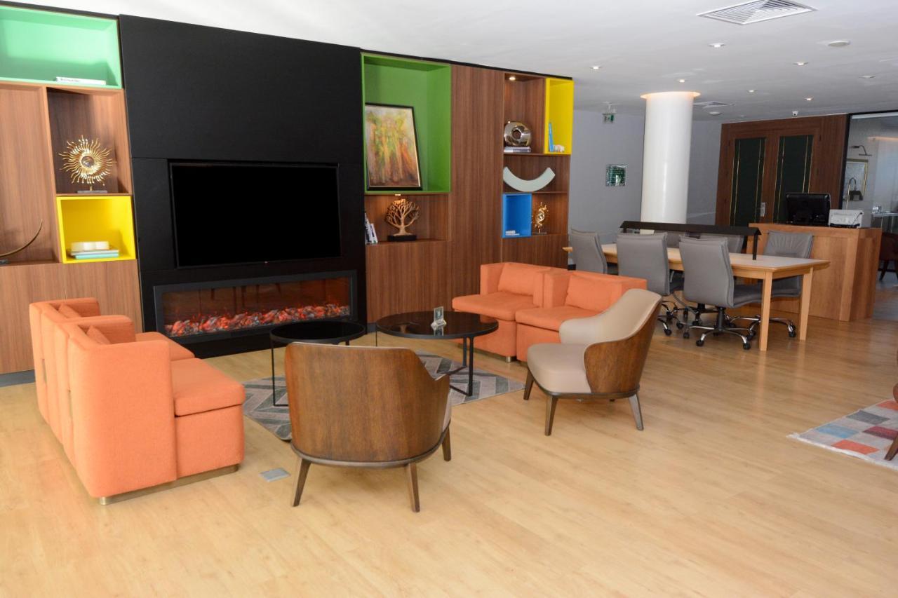 Holiday Inn Istanbul City By Ihg Kültér fotó 3D rendering of a living room